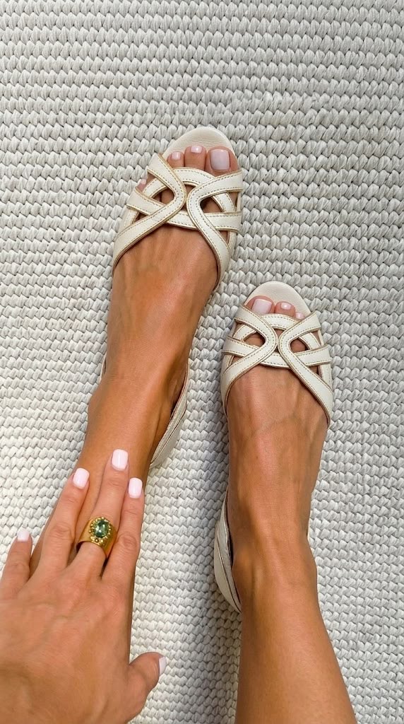 SANDALI BELLA™