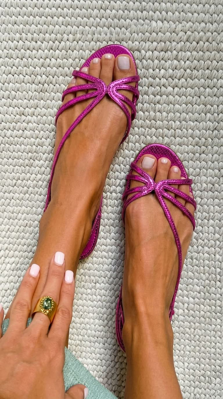 SANDALI DORATA™